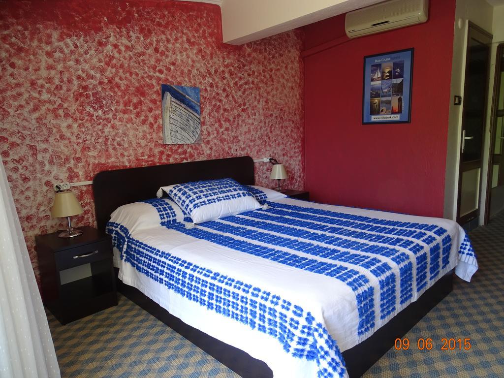 Hotel Villa Berk Fethiye Exteriör bild