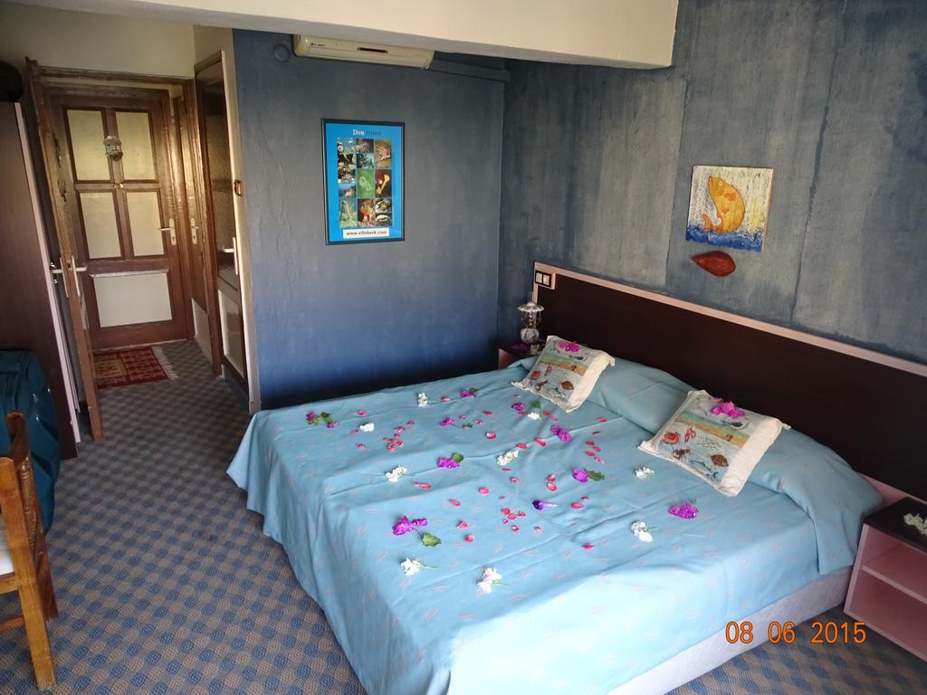 Hotel Villa Berk Fethiye Exteriör bild