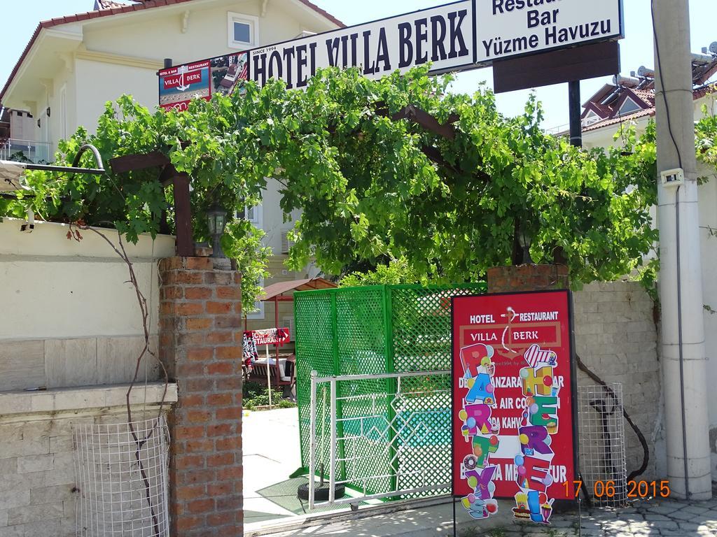 Hotel Villa Berk Fethiye Rum bild