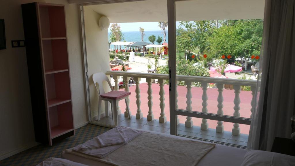 Hotel Villa Berk Fethiye Rum bild